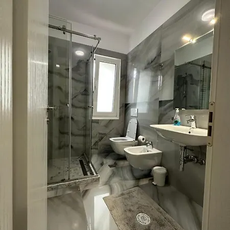 Brilant Appartement Tirana
