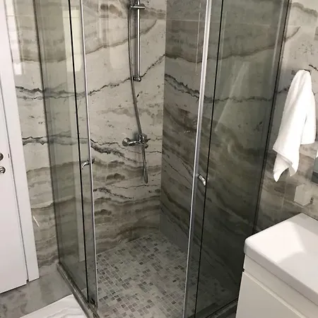 Brilant דירה טיראנה