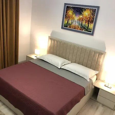 Brilant טיראנה