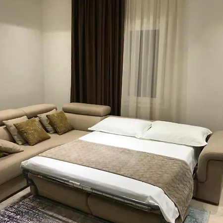 Brilant טיראנה