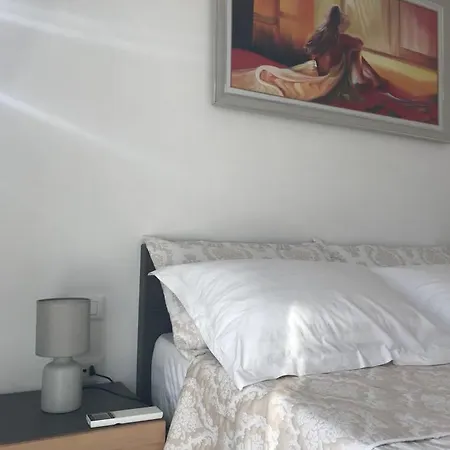 Brilant Apartment